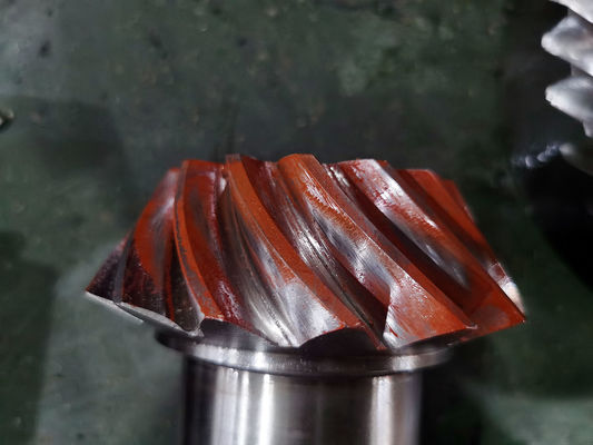 HRC espiral AISI AGMA 8 de los engranajes cónicos 58 - 62 del SAE 8620