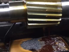 Eje de engranaje helicoidal de la industria del automóvil para la transmisión durable y confiable